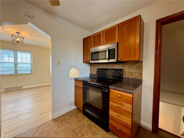 3037 Churchview Ave, Baldwin Boro, PA 15227