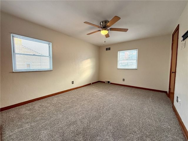 3037 Churchview Ave, Baldwin Boro, PA 15227