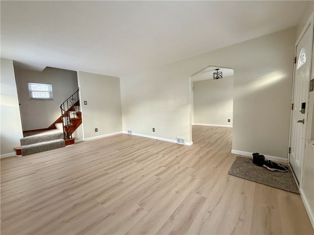 3037 Churchview Ave, Baldwin Boro, PA 15227