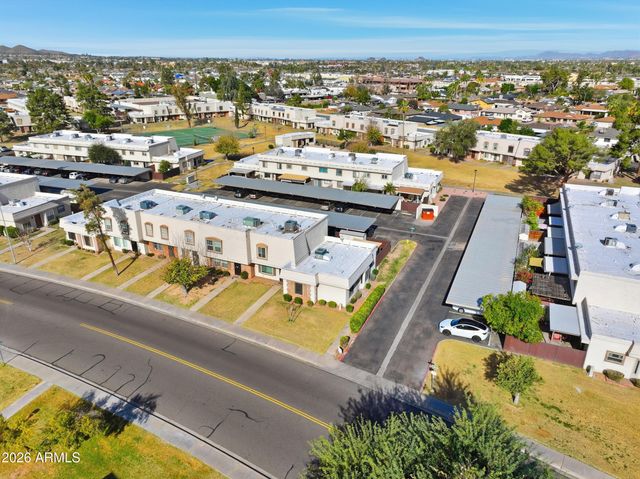 1033 E BENDIX Drive, Tempe, AZ 85283