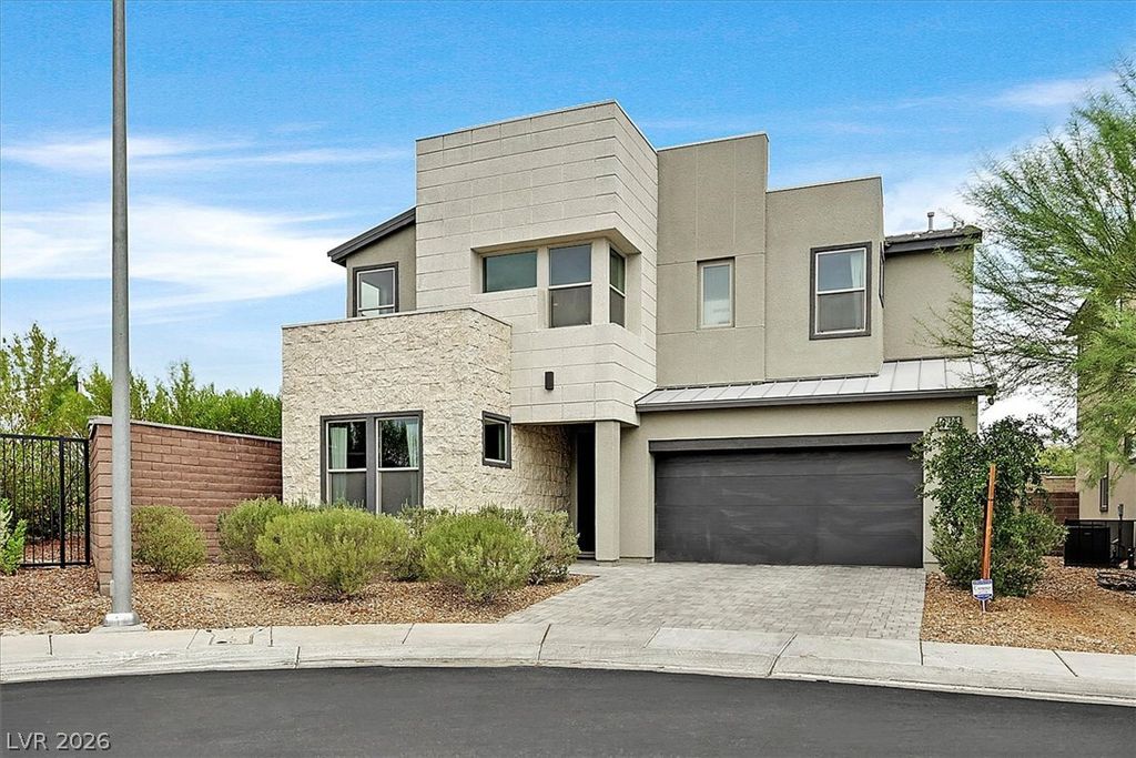 728 Emerson Creek Court, North Las Vegas, NV 89084 — photo 2
