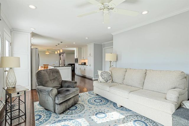 2030 Winding Creek Lane, Mason, OH 45040