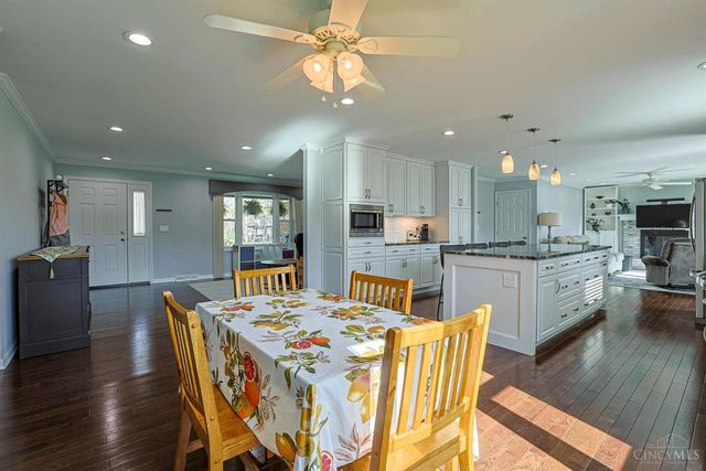 2030 Winding Creek Lane, Mason, OH 45040