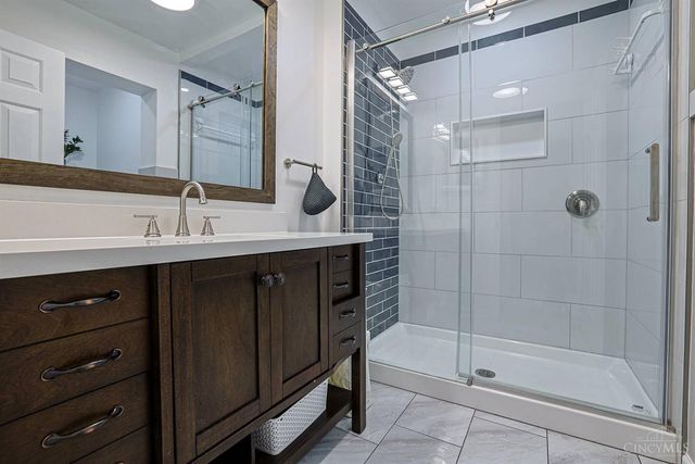 2030 Winding Creek Lane, Mason, OH 45040