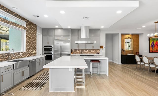 445 Cliff Terrace Avenue, Las Vegas, NV 89138