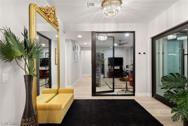 445 Cliff Terrace Avenue, Las Vegas, NV 89138