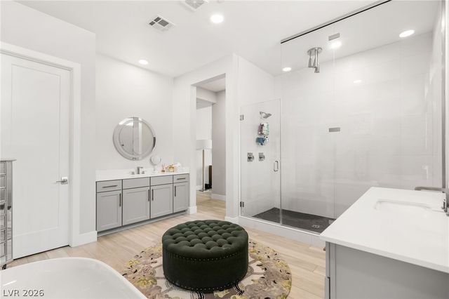 445 Cliff Terrace Avenue, Las Vegas, NV 89138