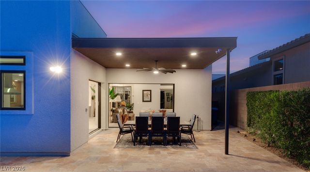 445 Cliff Terrace Avenue, Las Vegas, NV 89138