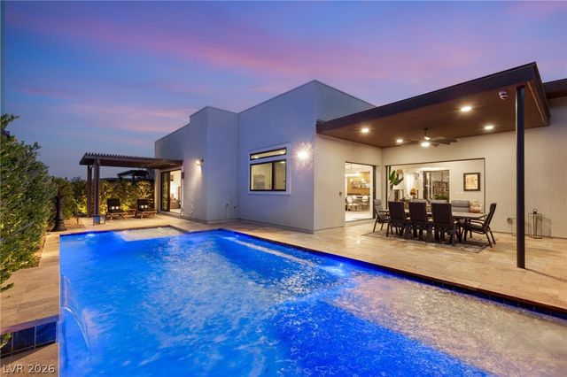 445 Cliff Terrace Avenue, Las Vegas, NV 89138