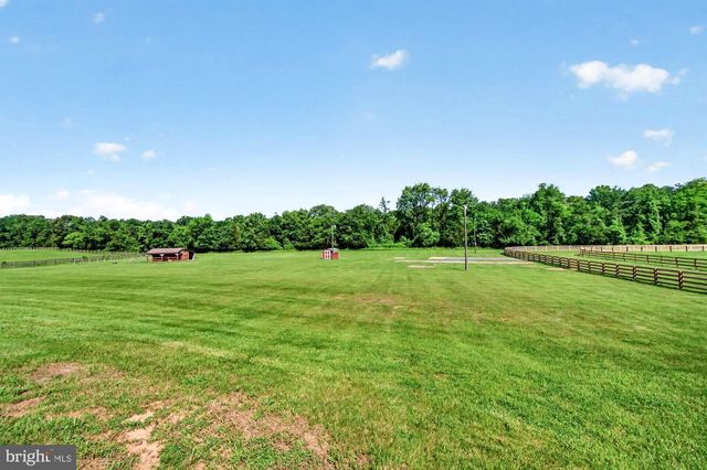 15512 MOUNT NEBO RD, Poolesville, MD 20837