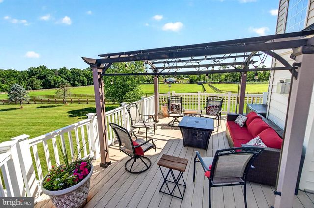 15512 MOUNT NEBO RD, Poolesville, MD 20837