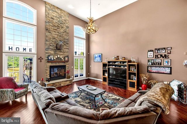 15512 MOUNT NEBO RD, Poolesville, MD 20837