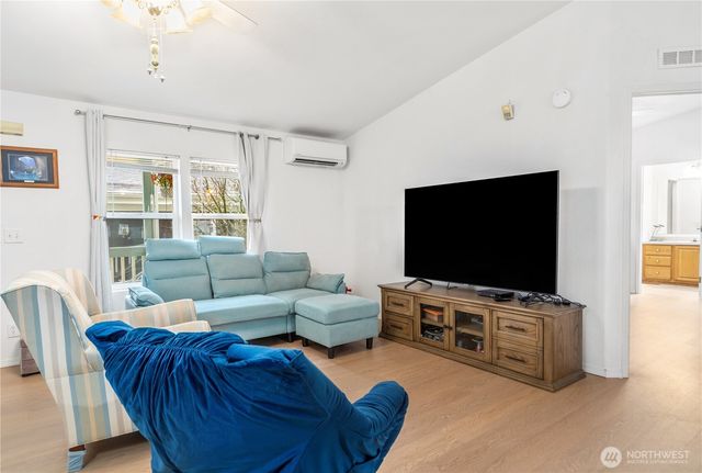 7083 NE Taurus Lane, Bremerton, WA 98311