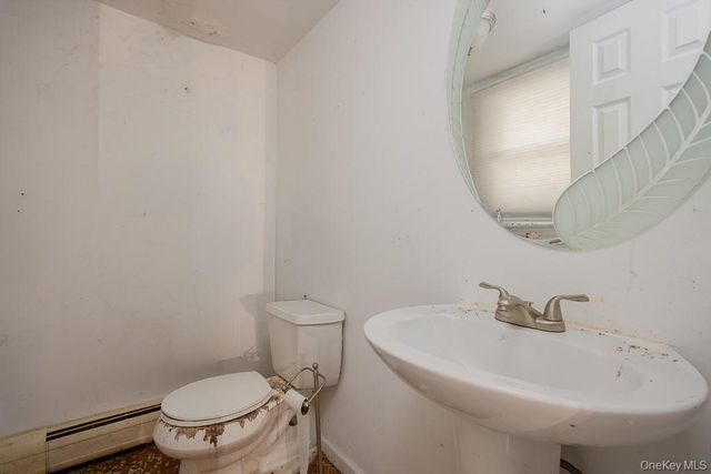 2 Deborah Lane, Valley Cottage, NY 10989