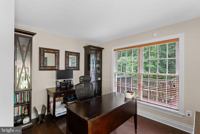 7214 CALAMO ST, Springfield, VA 22150