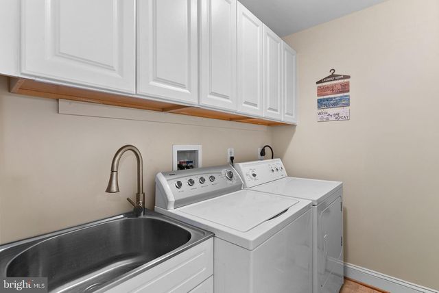 7214 CALAMO ST, Springfield, VA 22150
