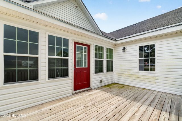 305 E Harnett Street, Benson, NC 27504
