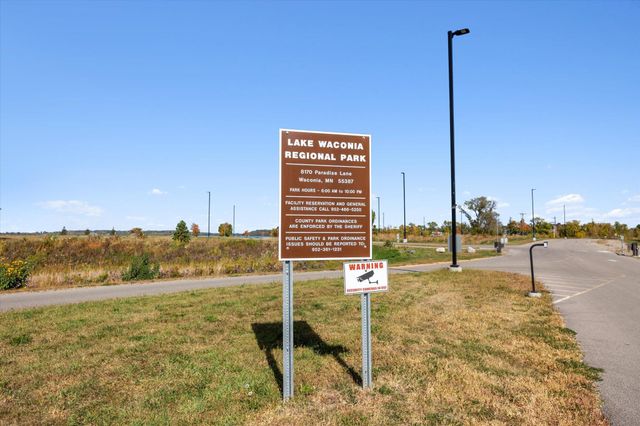 156 Snowdrop Trail, Waconia, MN 55387