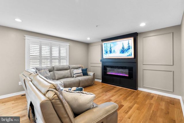 7368 CEDAR AVE., Jessup, MD 20794