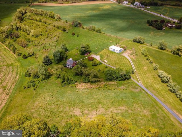 2100 BLACKS SCHOOL HOUSE RD, Taneytown, MD 21787