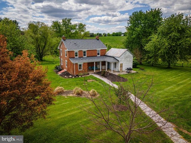 2100 BLACKS SCHOOL HOUSE RD, Taneytown, MD 21787