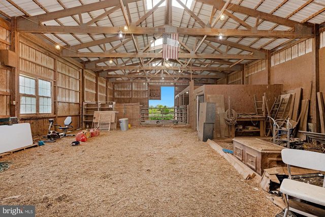 2100 BLACKS SCHOOL HOUSE RD, Taneytown, MD 21787