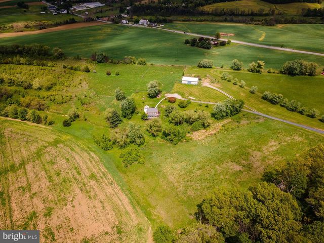 2100 BLACKS SCHOOL HOUSE RD, Taneytown, MD 21787