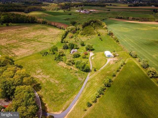 2100 BLACKS SCHOOL HOUSE RD, Taneytown, MD 21787