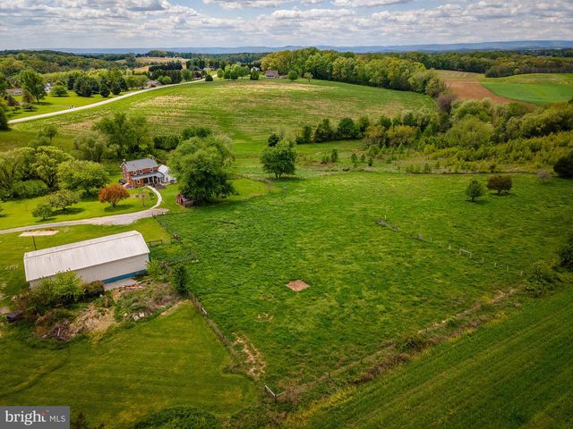 2100 BLACKS SCHOOL HOUSE RD, Taneytown, MD 21787