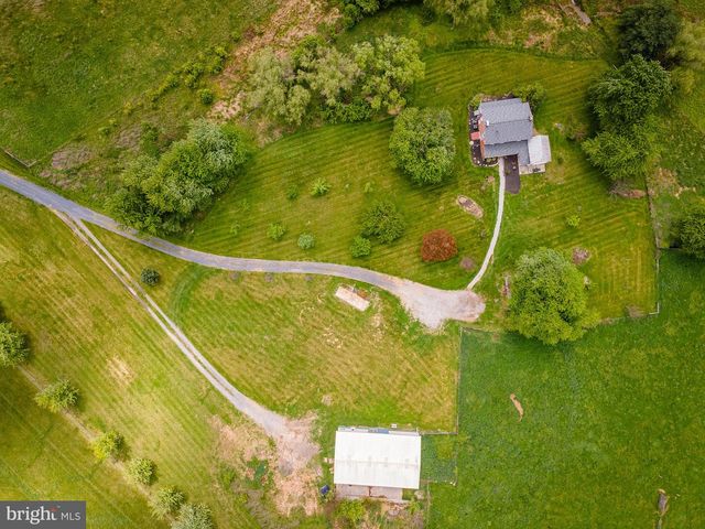 2100 BLACKS SCHOOL HOUSE RD, Taneytown, MD 21787