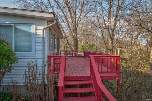 2423 Luigs Road, Wadesville, IN 47638
