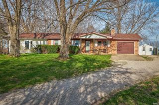 2423 Luigs Road, Wadesville, IN 47638