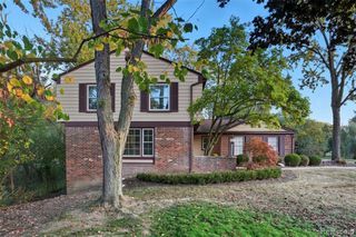 4245 Old Dominion Drive, West Bloomfield, MI 48323