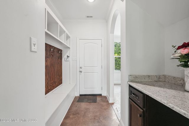 4298 Glynn Valley East Road, Byhalia, MS 38611