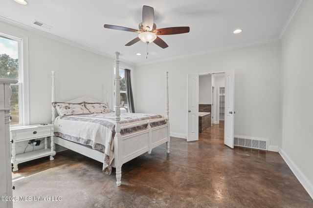 4298 Glynn Valley East Road, Byhalia, MS 38611