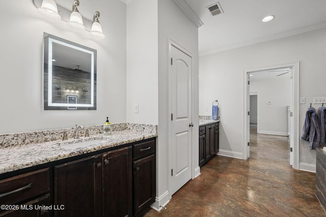 4298 Glynn Valley East Road, Byhalia, MS 38611