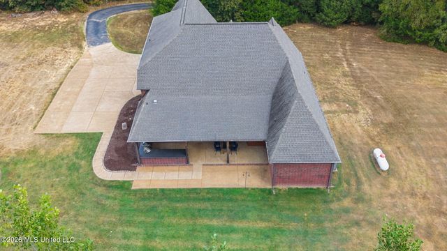 4298 Glynn Valley East Road, Byhalia, MS 38611