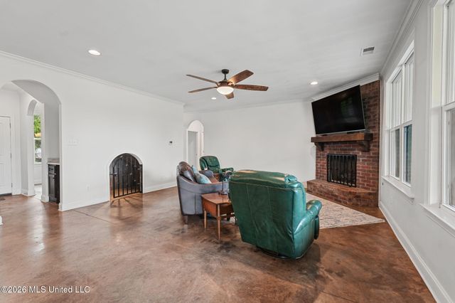 4298 Glynn Valley East Road, Byhalia, MS 38611