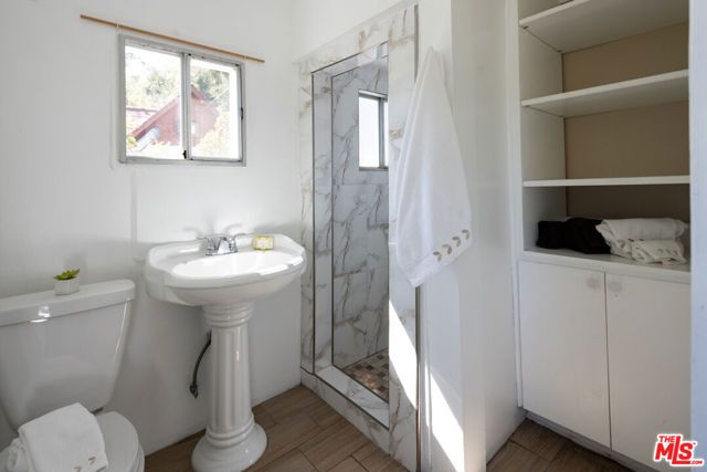 1856 Jewett Drive, Los Angeles, CA 90046