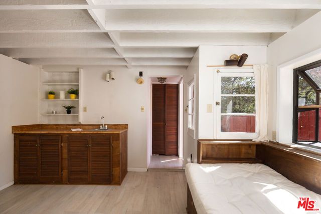 1856 Jewett Drive, Los Angeles, CA 90046