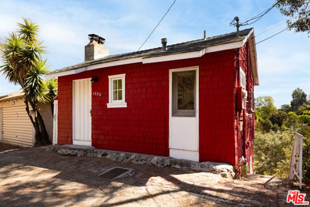 1856 Jewett Drive, Los Angeles, CA 90046