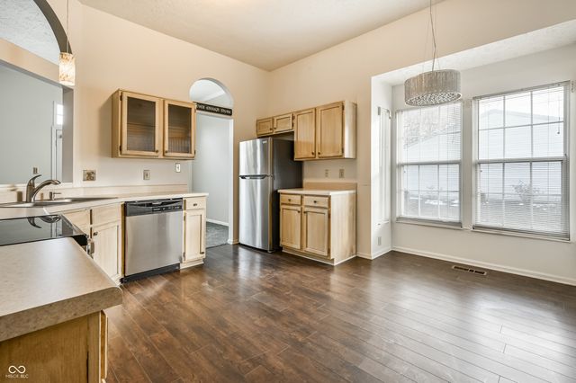 7648 Madden Lane, Fishers, IN 46038