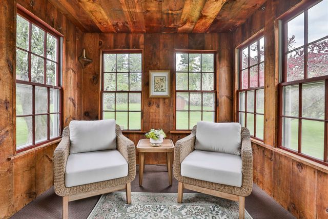 1 Featherbed Lane, Derry, NH 03038