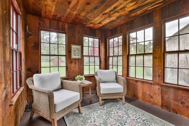 1 Featherbed Lane, Derry, NH 03038