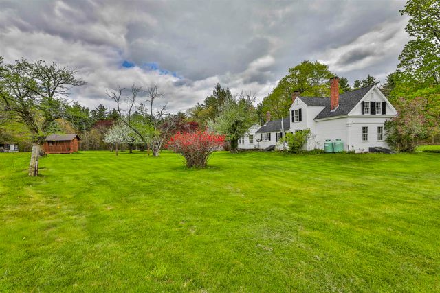 1 Featherbed Lane, Derry, NH 03038