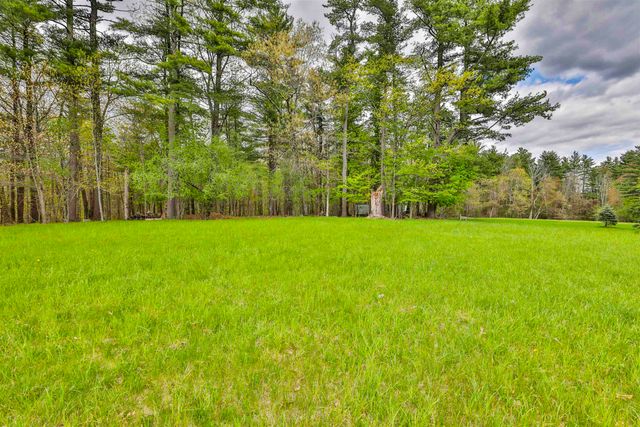 1 Featherbed Lane, Derry, NH 03038