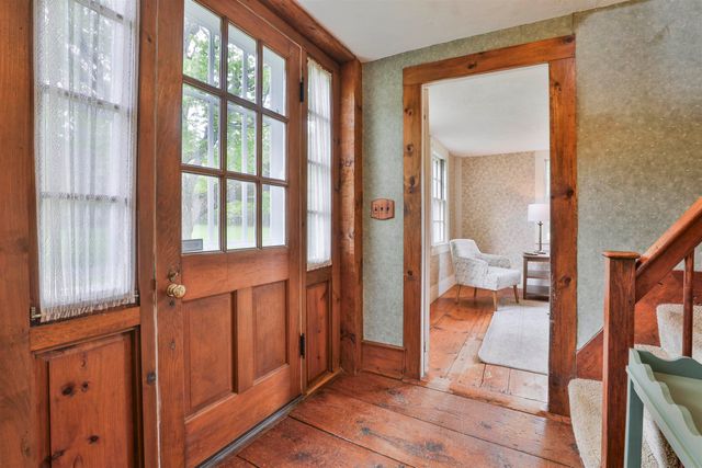 1 Featherbed Lane, Derry, NH 03038