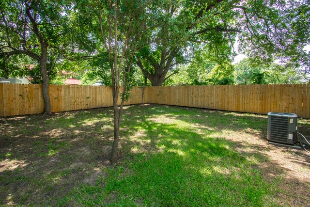 2502 Helmet Street, Irving, TX 75060