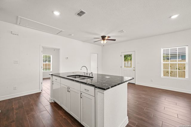 238 Bundy, San Antonio, TX 78220
