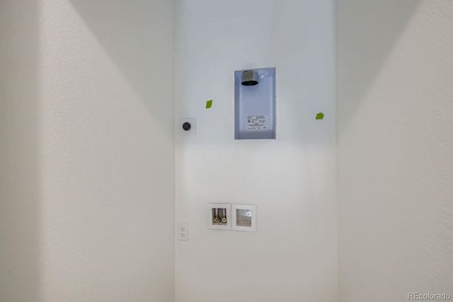 15313 W 69th Avenue, Arvada, CO 80007